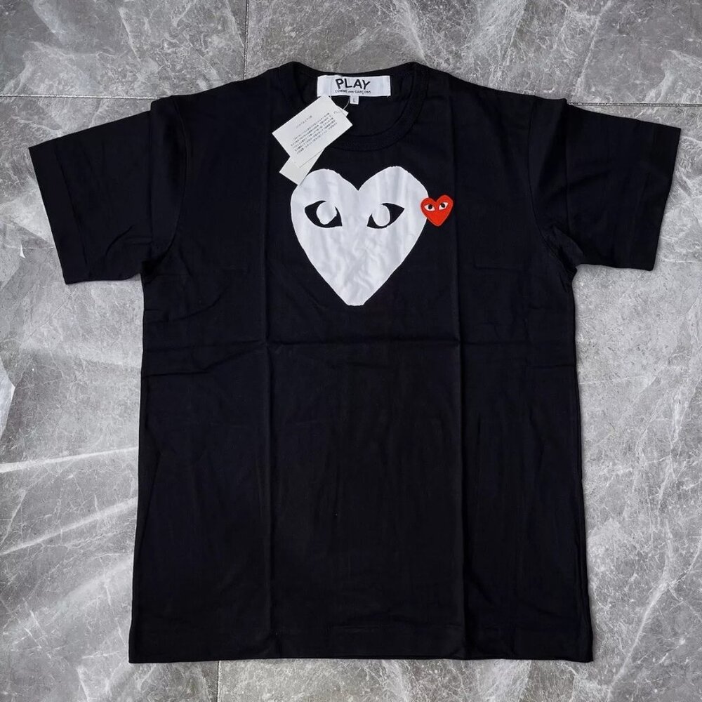 CDG Play Comme Des Garcons Mens T-s  Medium